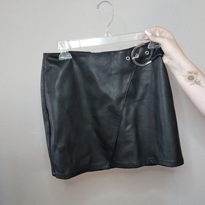 EXPRESS black pleather miniskirt size 4
